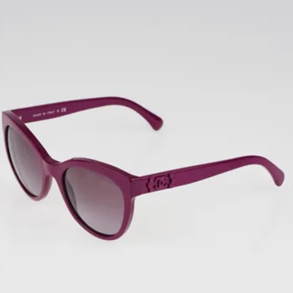 CHANEL
Fuchsia Frame Tinted Retro Sunglasses-5315